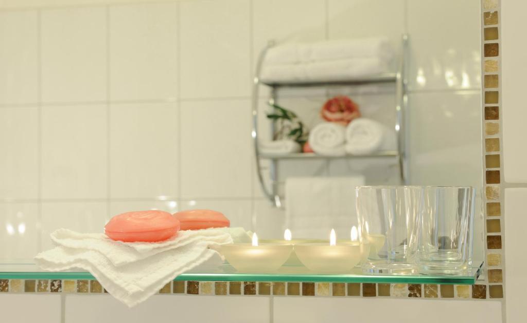 Hotel Inspiration Garni Tittmoning الغرفة الصورة