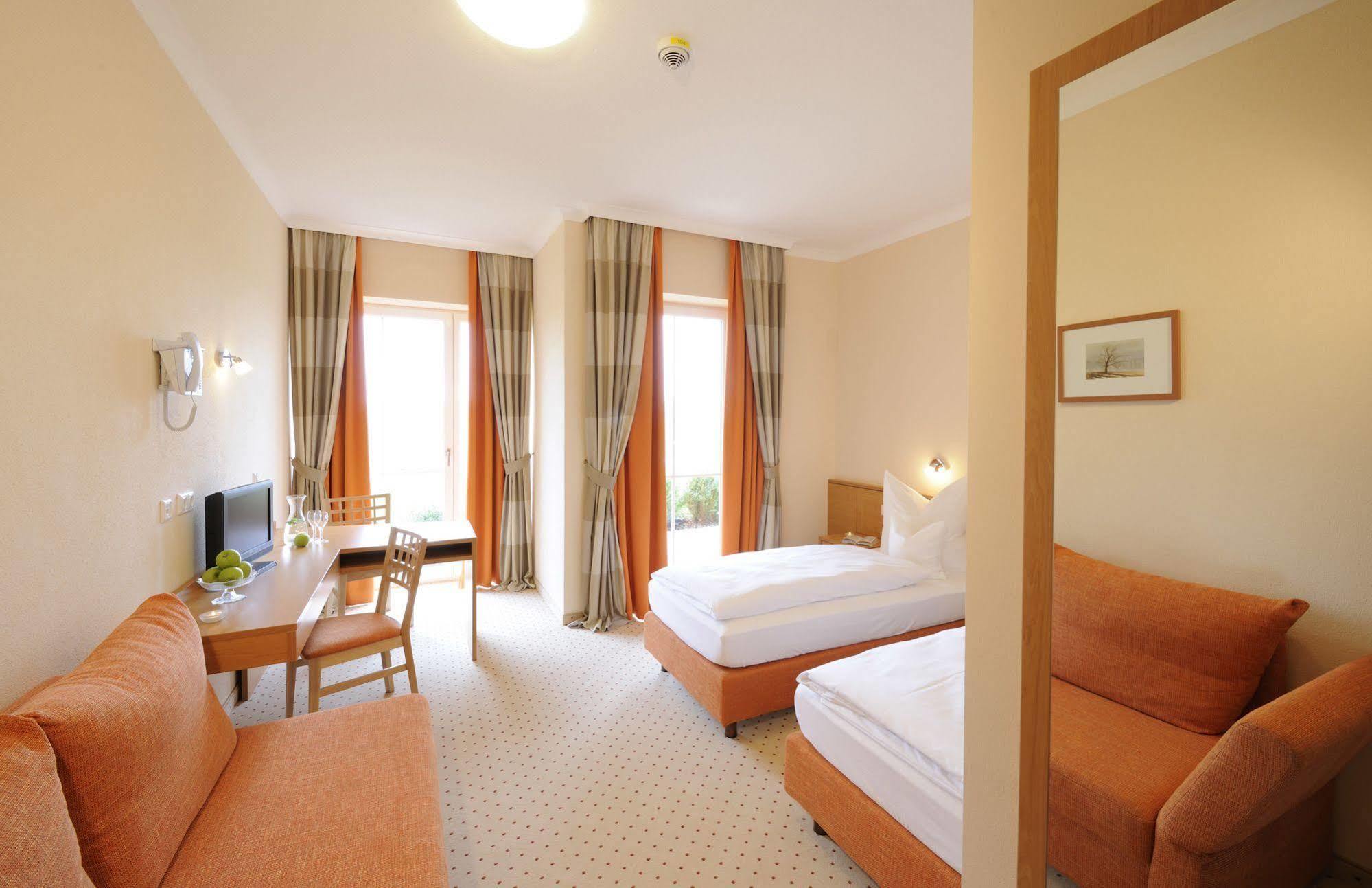 Hotel Inspiration Garni Tittmoning المظهر الخارجي الصورة